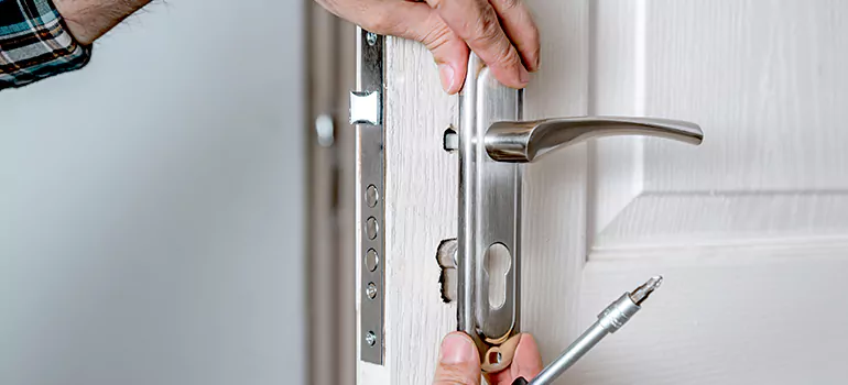 Front Door Knob Repair in Pompano Beach, FL