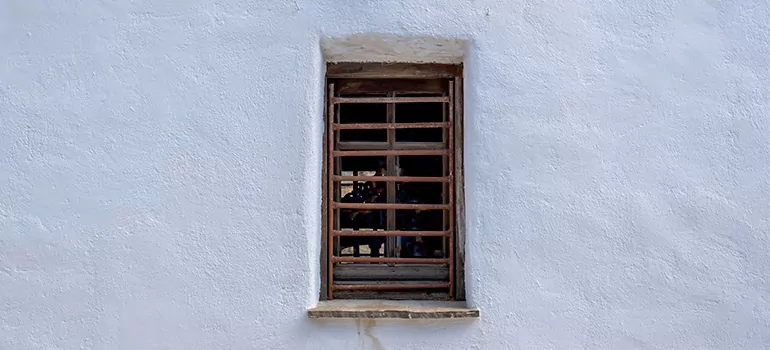Residential Accordion Door Repair in Pompano Beach, FL
